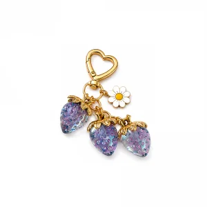 Galería Llavero Dorado + Fresas